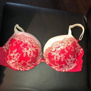 Victoria’s Secret bra